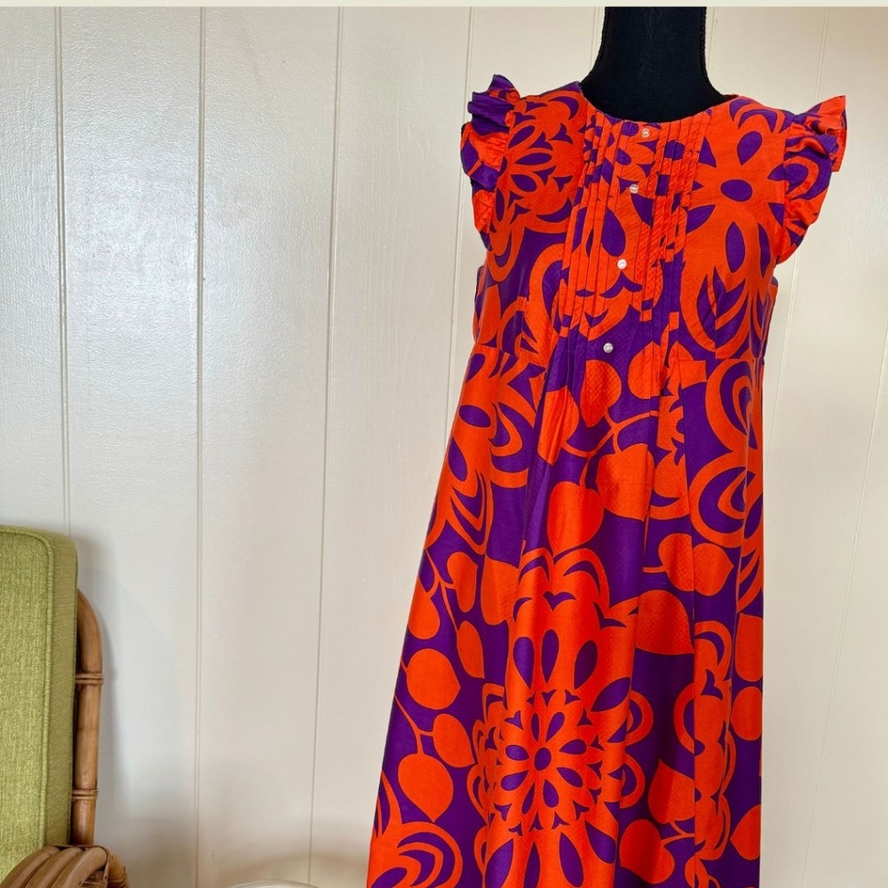 Tahiti Imports Vintage Dress